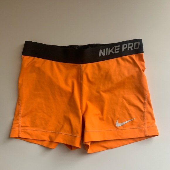 Nike Pants - Nike pro shorts